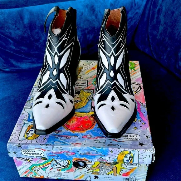 Jeffrey Campbell Shoes Jeffrey Campbell Tooneywhiteblack 65